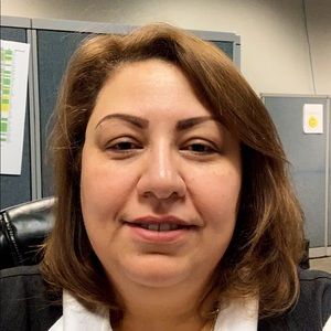 Meet your Posher, Heba